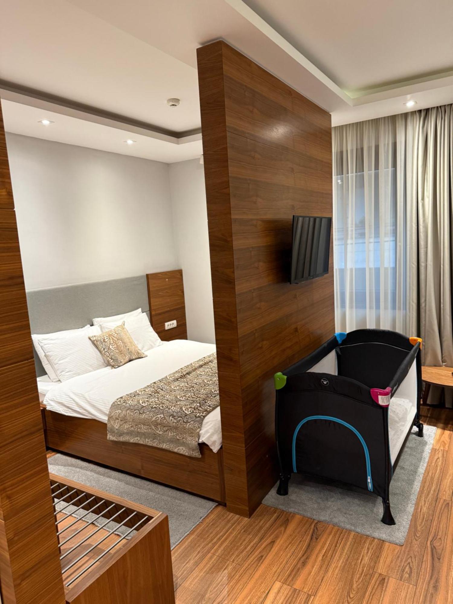Nv Luxury Suites & Spa Belgrade Exterior photo