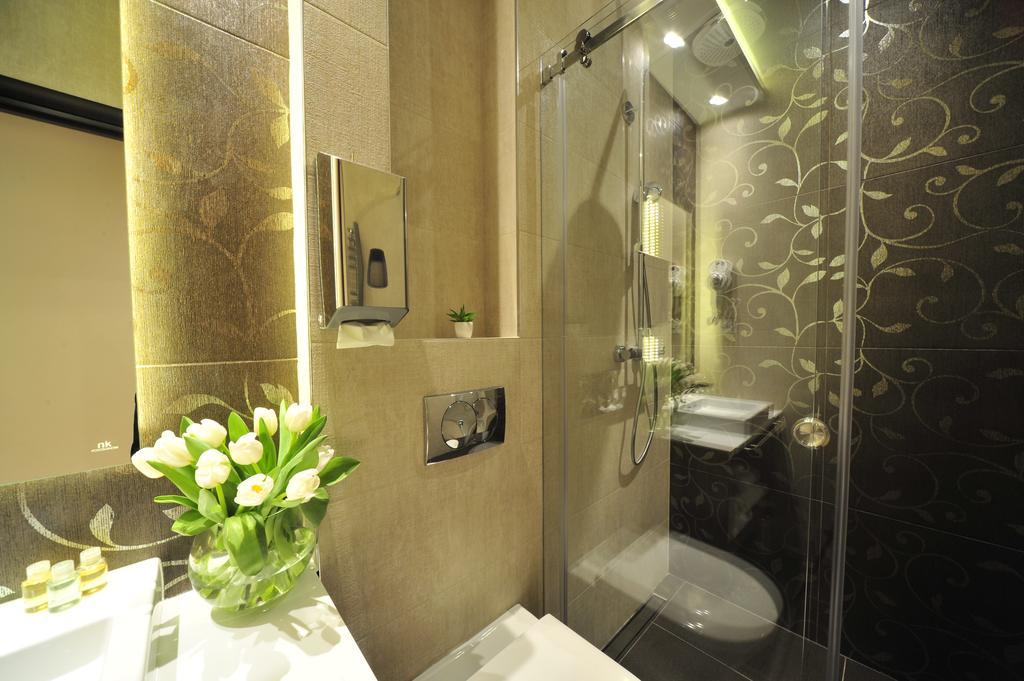 Nv Luxury Suites & Spa Belgrade Exterior photo