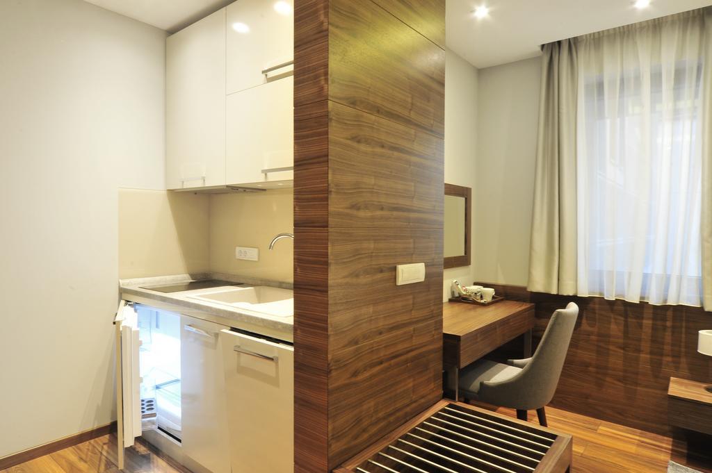 Nv Luxury Suites & Spa Belgrade Exterior photo